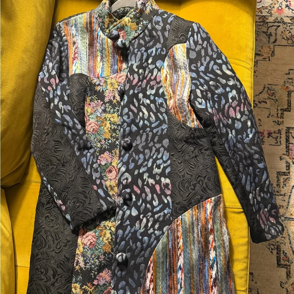 Multicolor Patterned Coat - Picture 1 of 5